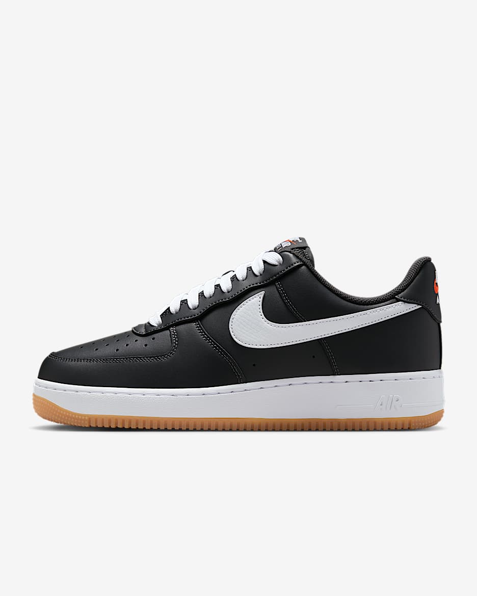 Nike Air Force 1 '07 LV8