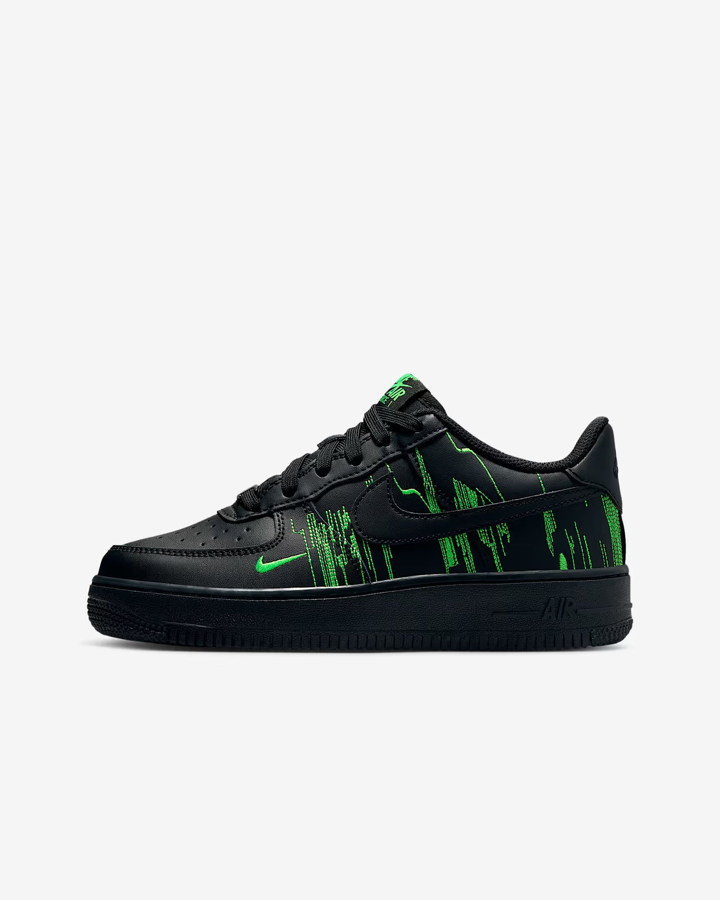 Nike Air Force 1 LV8 4