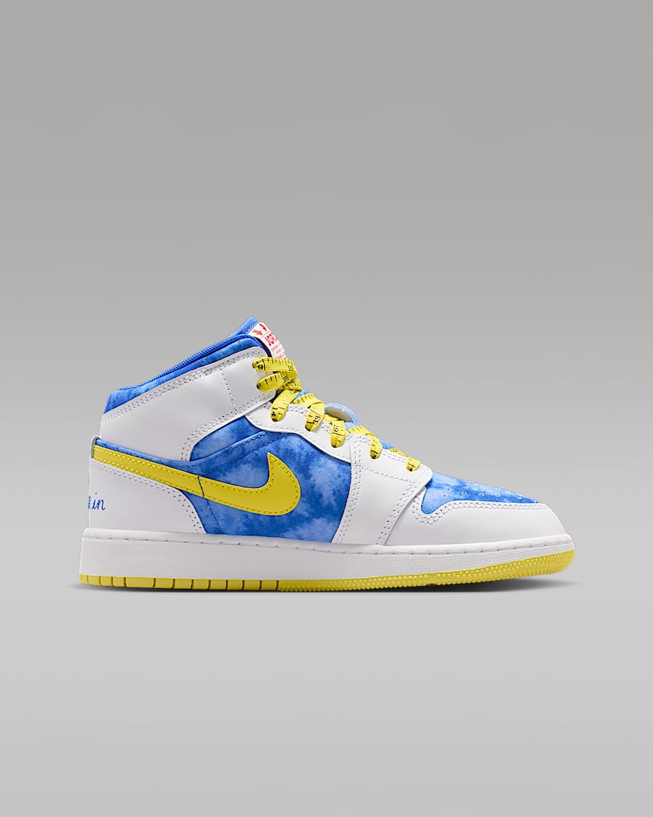 Air Jordan 1 Mid Sneaker School