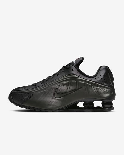 Nike Shox R4