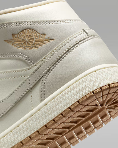 Air Jordan 1 Mid