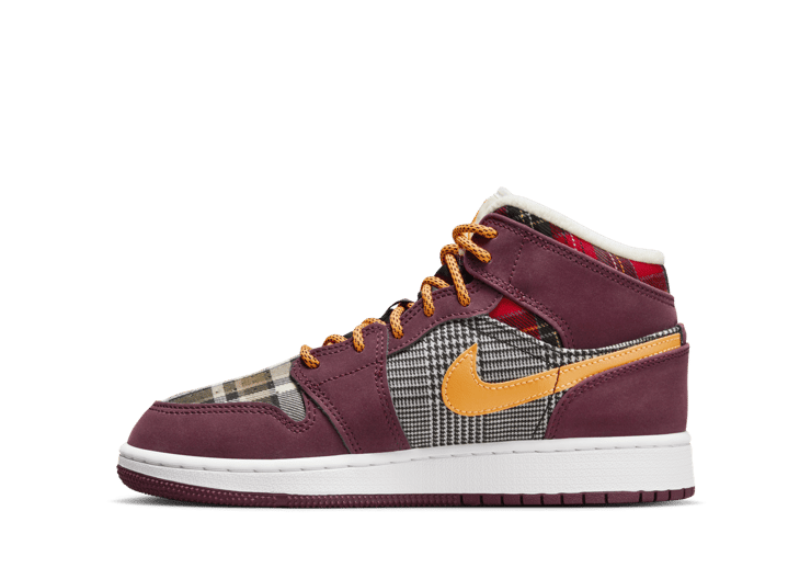 Jordan 1 Mid SE (Limited Edition)